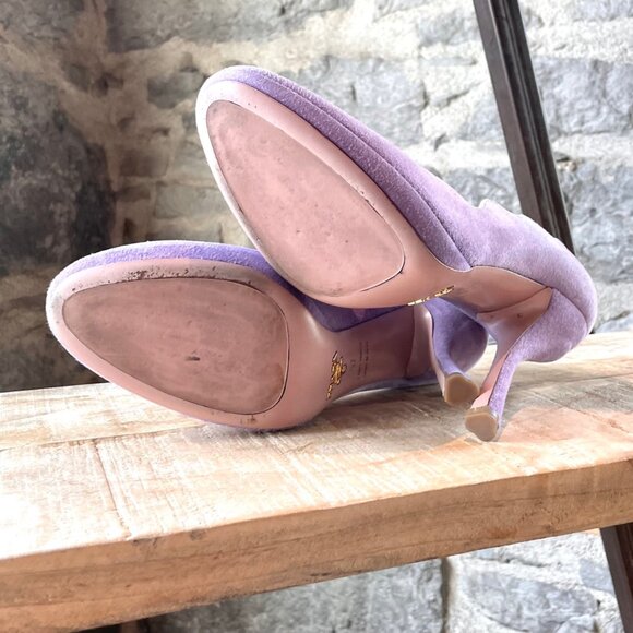 Prada Lilac Suede Scallop Pumps - Picture 7 of 9